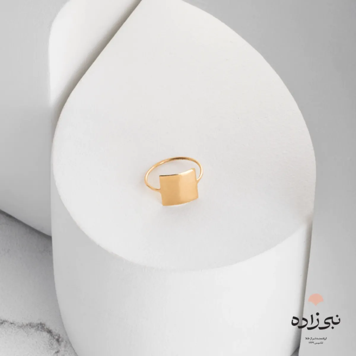 انگشتر دکوراتیو مربع طلا R008